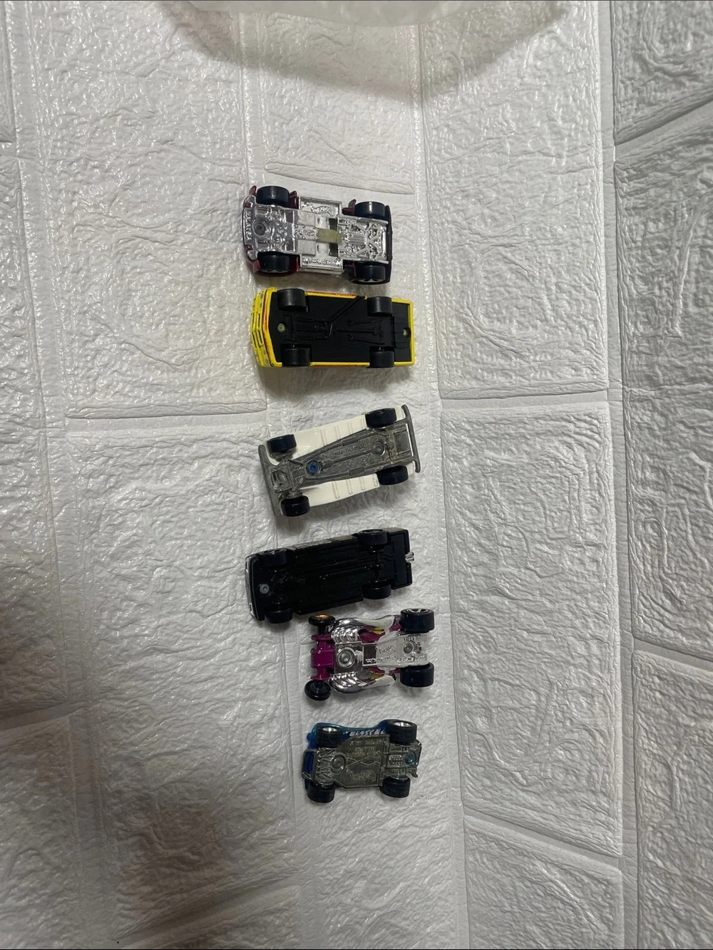 Vintage Hot Wheels & NASCAR Diecast Car Lot - 6 Loose Vehicles